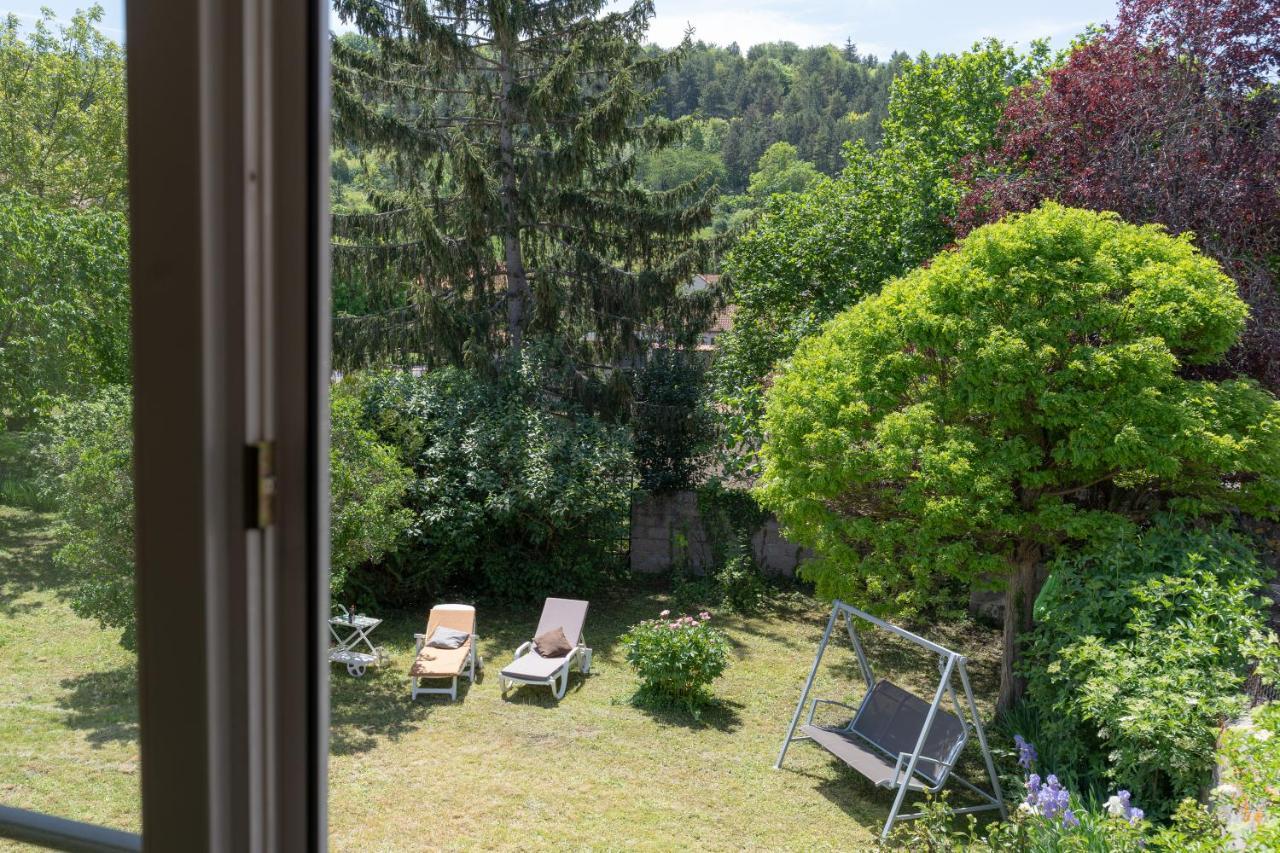 Les Pieds Dans L Herbe Meilhaud Εξωτερικό φωτογραφία